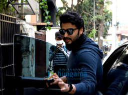 Photos: Arjun Kapoor spotted outside a clinic in Juhu