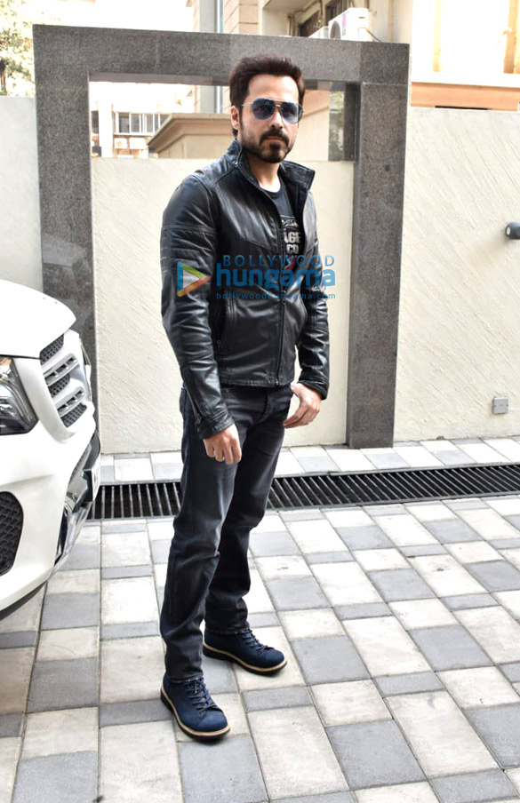 photos emraan hashmi and dhvani bhanushali snapped at t series office in andheri 3