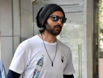 Photos: Kartik Aaryan snapped at dance class in Andheri