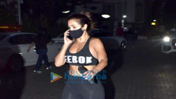 Photos: Malaika Arora snapped at Pali Hill