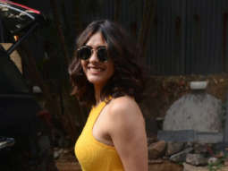 Photos: Mrunal Thakur snapped in Juhu