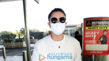 Photos: Parineeti Chopra, Vicky Kaushal and Manushi Chhillar snapped at the airport