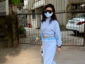 Photos: Patralekha snapped at Kromakay salon in Juhu