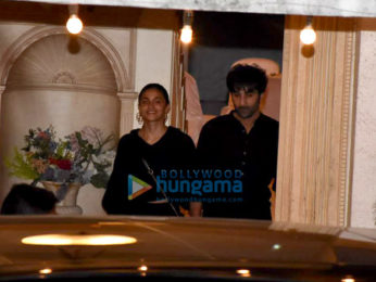Photos: Ranbir Kapoor, Alia Bhatt, Saif Ali Khan, Kareena Kapoor Khan and others spotted at Rajiv Kapoor's house in Chembur