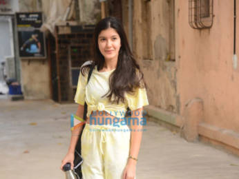 Photos: Shanaya Kapoor snapped at dance class in Bandra
