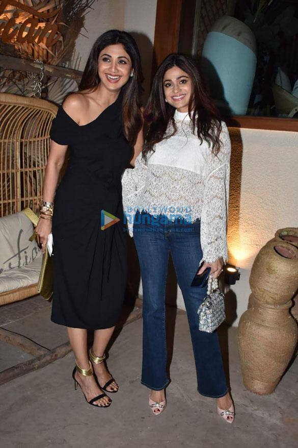 photos shilpa shetty shamita shetty and others snapped at bastian in worli 2