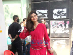Photos: Shilpa Shetty and Kartik Aaryan spotted at Film City