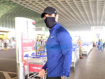 Photos: Shraddha Kapoor, Parineeti Chopra and John Abraham snapped at the airport