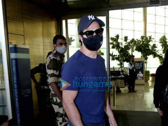 Photos: Shraddha Kapoor, Varun Dhawan, Amyra Dastur and others snapped at the airport