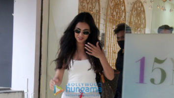 Photos: Sonal Chauhan spotted outside a salon in Bandra