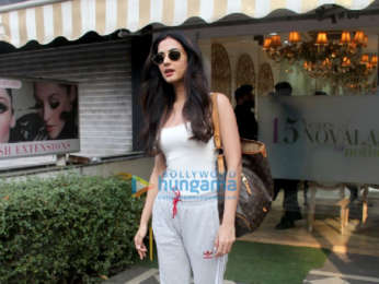 Photos: Sonal Chauhan spotted outside a salon in Bandra