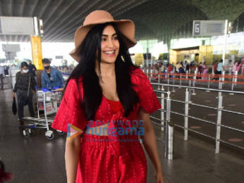 Photos: Urvashi Rautela, Aditi Rao Hydari, Diana Penty and others snapped at the airport