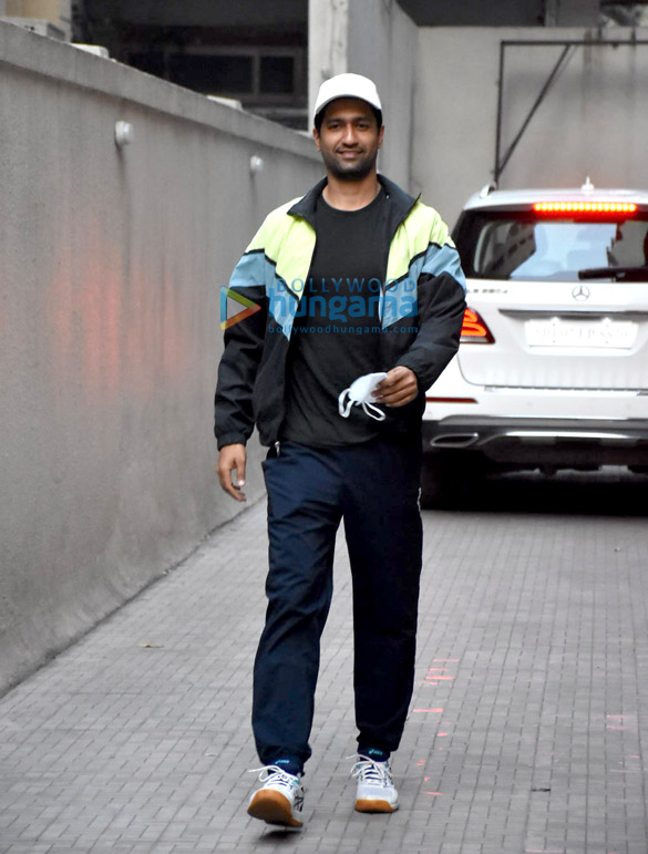 Photos: Vicky Kaushal spotted at Dharma office in Khar