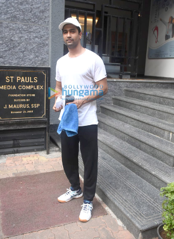 photos vicky kaushal spotted outside the gym 1