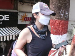 Preity Zinta spotted at Tip & Toe salon in Bandra