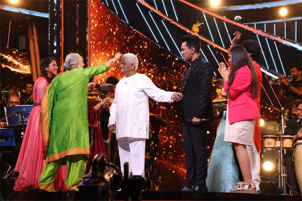 Legendary music composer Pyarelal and his wife grace the sets of Indian Idol 12