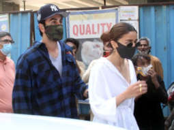 Ranbir Kapoor, Alia Bhatt and Neetu Kapoor spotted at Krishna Raj’s house in Bandra