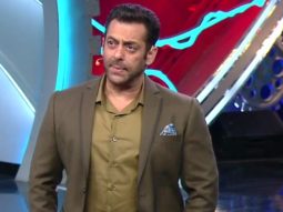 Salman Khan Ye jo KAALE gulaab hai ye aap usko denge jisne… Valentine’s Day