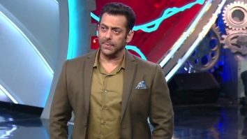 Salman Khan Ye jo KAALE gulaab hai ye aap usko denge jisne… Valentine’s Day
