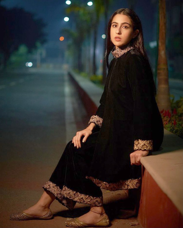 Sara Ali Khan exudes elegance in black velvet set Sara Ali Khan exudes elegance in black velvet set