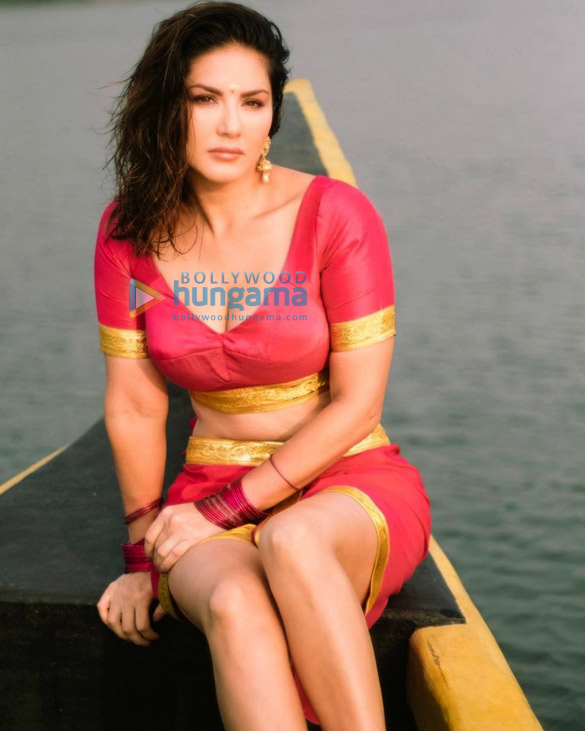 sunny leone 3 4