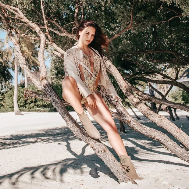 Elli AvrRam sets the internet on fire with her skimpy monokini pictures 