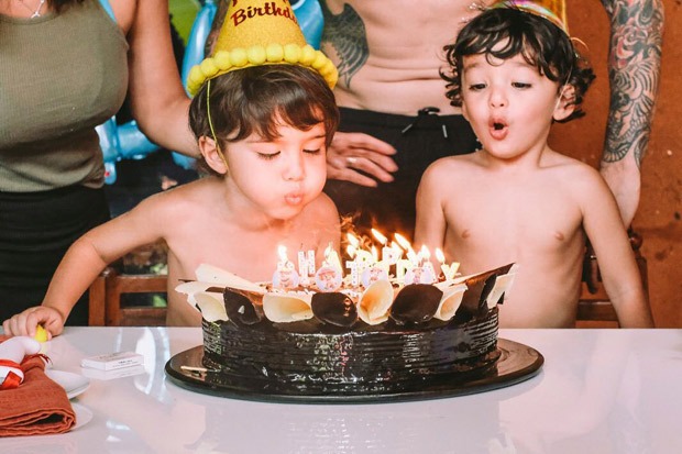 Sunny Leone and Daniel Weber celebrate their twins Asher and Noah's third birthday Sunny Leone and Daniel Weber celebrate their twins Asher and Noah's third birthday