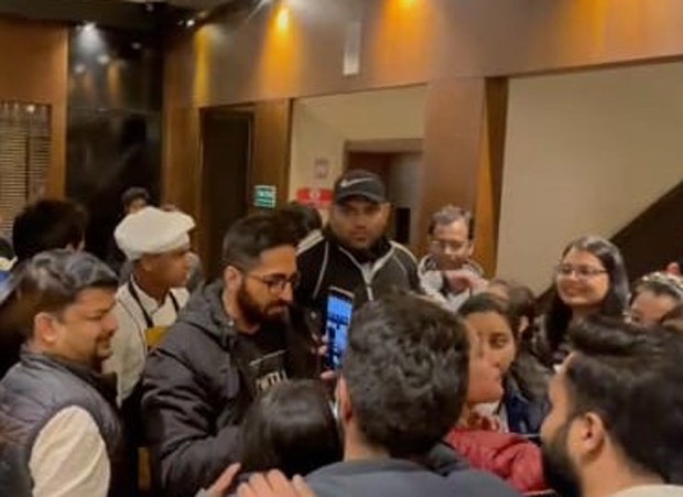 Shillong youth gate-crash Ayushmann Khurrana’s hotel while he shoots Anek, the star leaves his dinner to meet them Shillong youth gate-crash Ayushmann Khurrana’s hotel while he shoots Anek, the star leaves his dinner to meet them