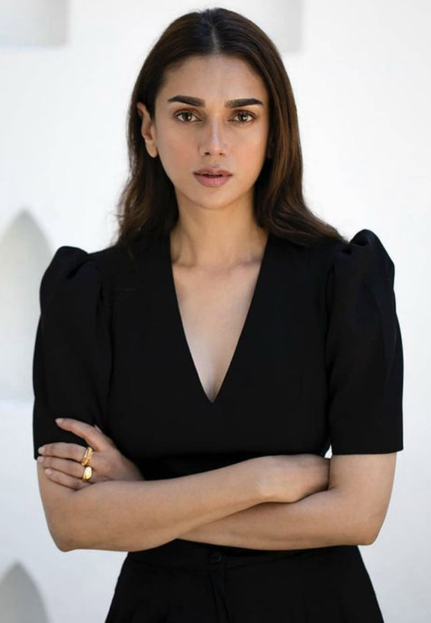 Aditi Rao Hydari's black co-ord set worth Rs. 13,000 is comfy staple this spring-summer season Aditi Rao Hydari's black co-ord set worth Rs. 13,000 is comfy staple this spring-summer season