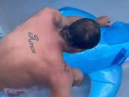 Akshay Kumar struggles on water slide with Nitara’s float in this hilarious video