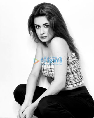 Celeb Photos Of Avneet Kaur