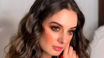 Celeb Photos Of Evelyn Sharma