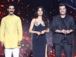 Rajkummar Rao, Janhvi Kapoor, Varun Sharma promote Roohi on the sets of Indian Idol 12