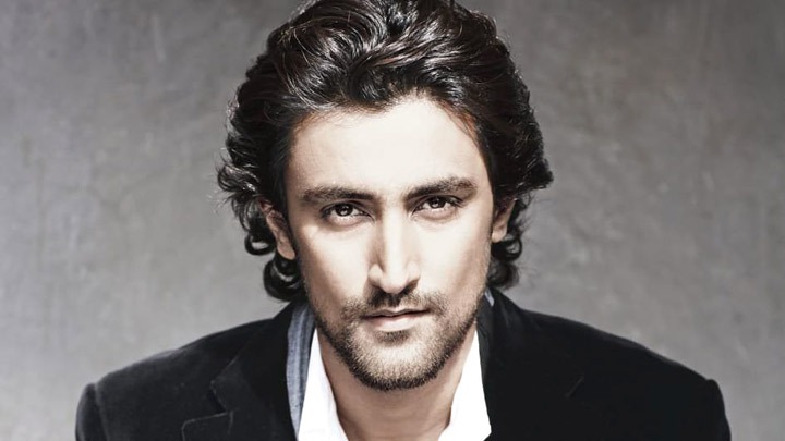 Kunal Kapoor: “Kissing scenes or S*xual scenes on-screen, that’s something I’m NOT…”| Rapid Fire