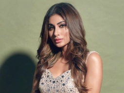 “Mouni Roy has same vibes as Kareena Kapoor”- Mouni REACTS to this fan comment | Patli Kamariya