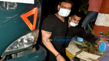 Photos: Ajay Devgn and Aakanksha Singh spotted at shoot location in Bandra
