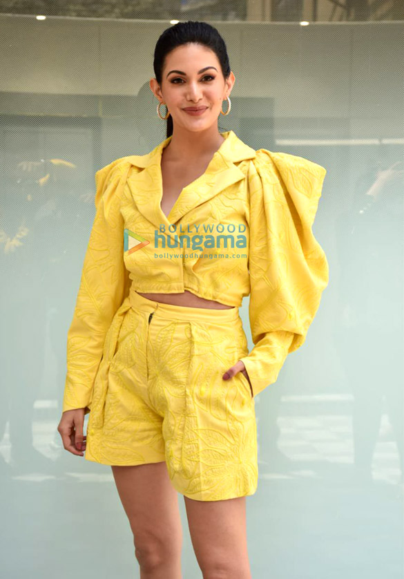 photos amyra dastur and kunal kapoor snapped during koi jaane na promotions 6