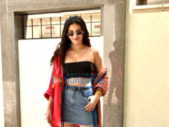 Photos: Amyra Dastur snapped during Koi Jaane Na promotions