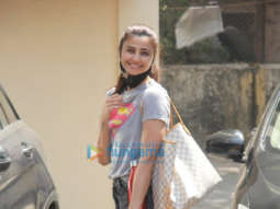 Photos: Daisy Shah spotted at the Pilates gym in Bandra