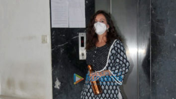 Photos: Dia Mirza spotted at a salon in Bandra