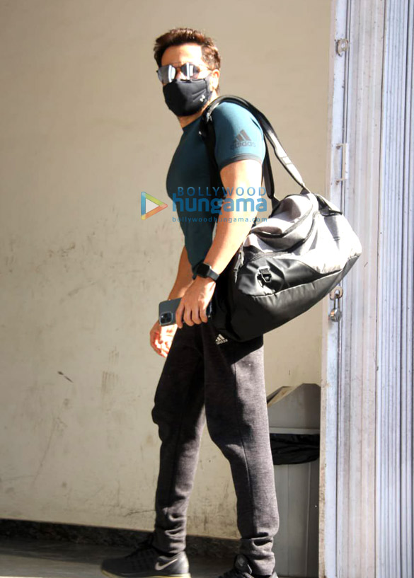 photos emraan hashmi spotted at a gym 4
