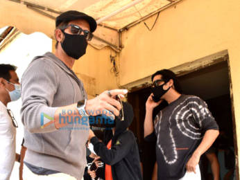 Photos: Hrithik Roshan snapped with his family and Zayed Khan at PVR Juhu