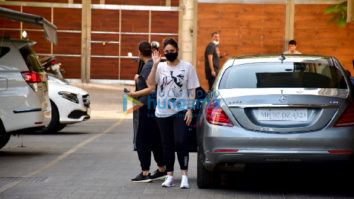 Photos: Kareena Kapoor Khan spotted at the gym