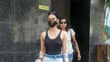 Photos: Kriti Sanon spotted at clinic in Santacruz