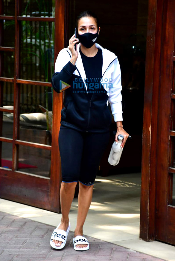 photos malaika arora spotted in bandra 2 15