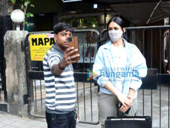 Photos: Mrunal Thakur snapped in Khar