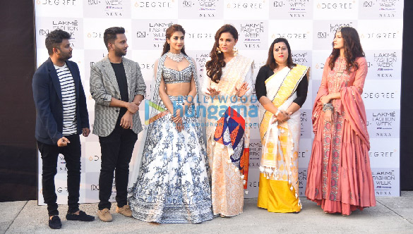 photos pooja hegde lara dutta aahana kumra divya khosla kumar and hina khan walk the ramp at lakme fashion week 2021 2