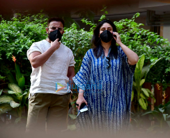 photos saif ali khan and kareena kapoor khan spotted in bandra 1 3