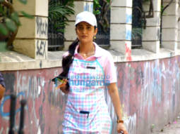 Photos: Shruti Haasan spotted shooting in Bandra