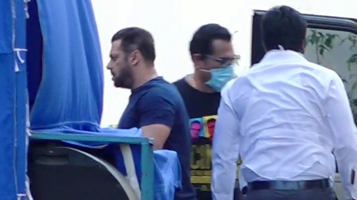 Salman Khan spotted at YRF studio